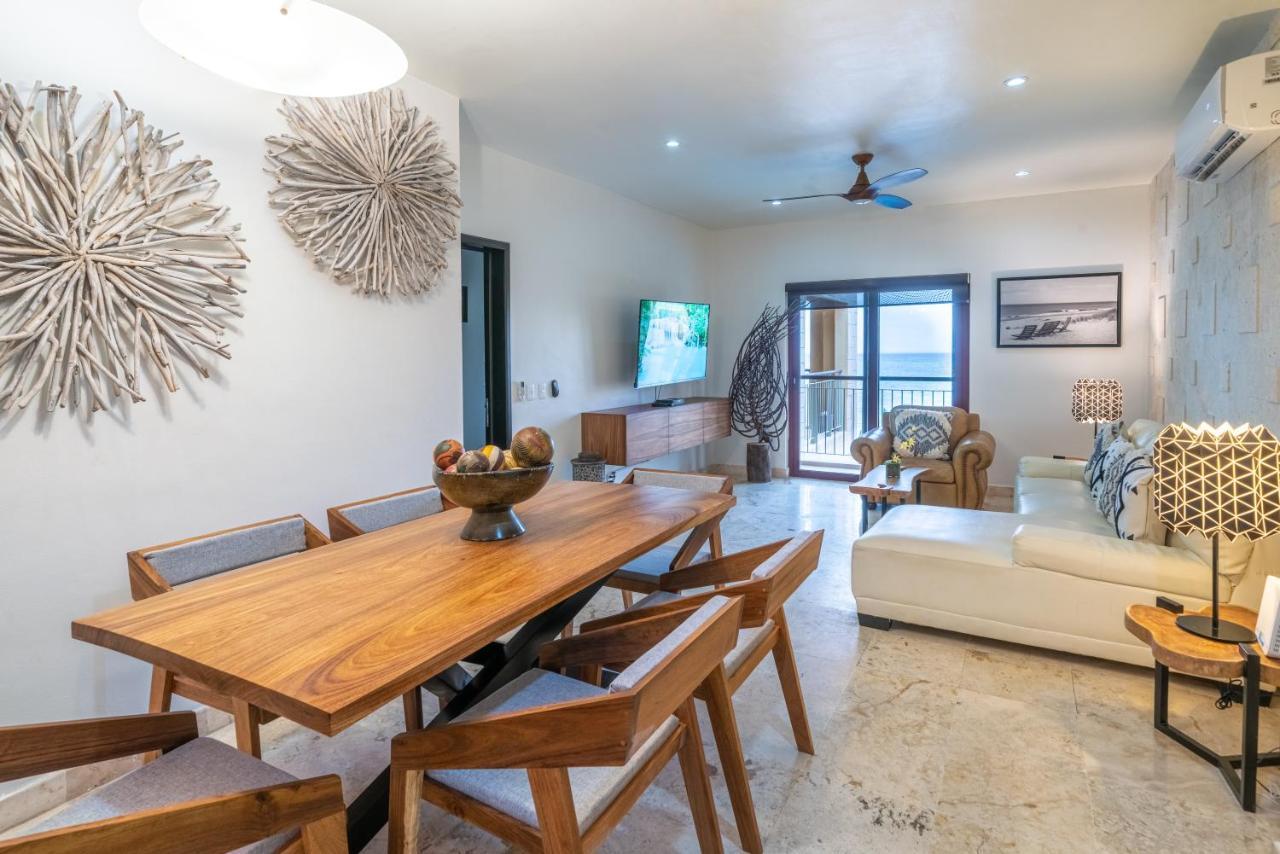 Condo Surf 405 - Luxury Oceanview Beachfront 3 Bedroom With Gym - At El Faro Condos Плайя-дель-Кармен Екстер'єр фото